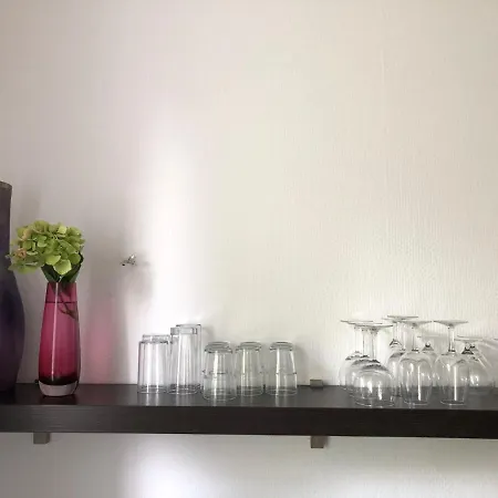 B - Sunny Business With Roof-top Terrace For 2-4 Guests Apartment *