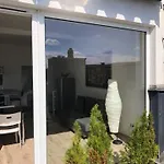 B - Sunny Business With Roof-top Terrace For 2-4 Guests Apartamento *