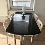 Appartamento B - Sunny Business With Roof-top Terrace For 2-4 Guests