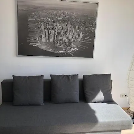 B - Sunny Business With Roof-top Terrace For 2-4 Guests Appartement