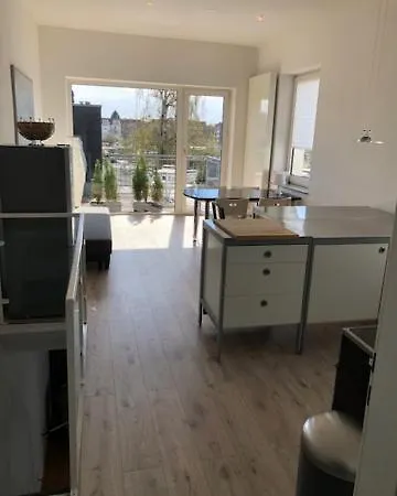 B - Sunny Business With Roof-top Terrace For 2-4 Guests Apartmán Düsseldorf