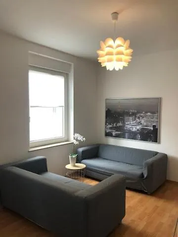 B - Sunny Business With Roof-top Terrace For 2-4 Guests Apartamento Düsseldorf