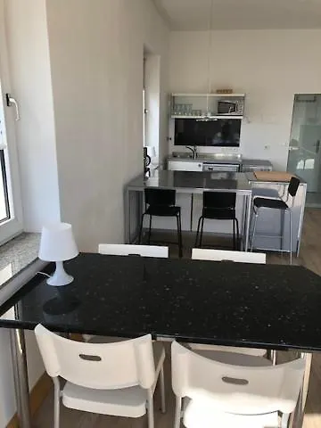 B - Sunny Business With Roof-top Terrace For 2-4 Guests Lejlighed *