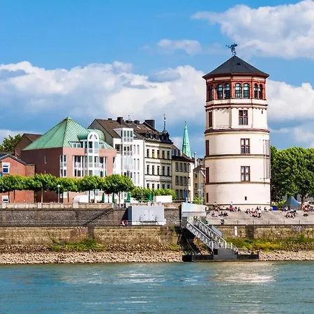 B - Sunny Business With Roof-top Terrace For 2-4 Guests Appartement