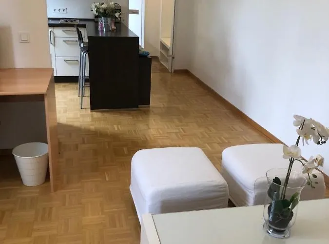 Lägenhet B - Sunny Business With Roof-top Terrace For 2-4 Guests Düsseldorf